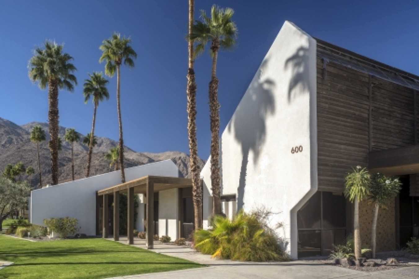 Hugh Kaptur, <em>Kaptur Plaza (formerly Taquitz Plaza), Palm Springs</em>, 1960