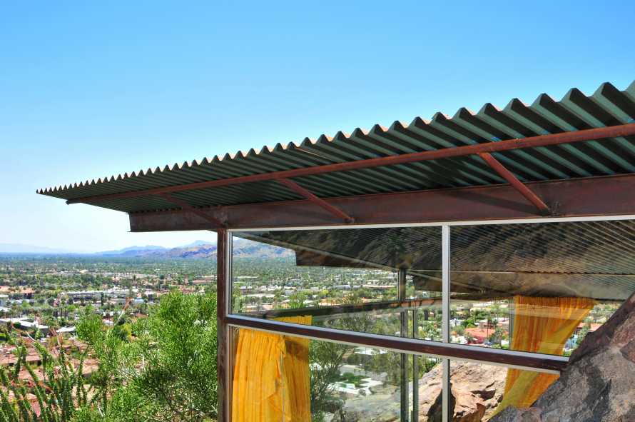 Frey house overlooking Palm Springs