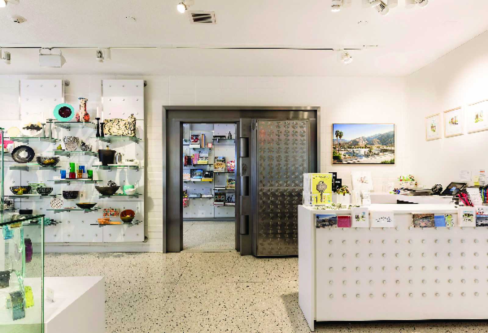 vault store at ad center