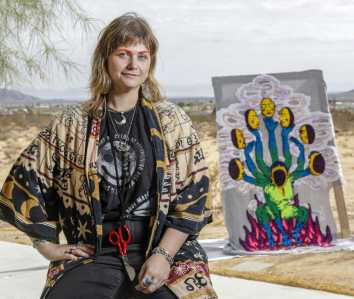 Thumbnail image for Mark Making with Fabric: An Introduction to Tufting and Loop Pile Textile Art with Svetlana Shigroff.